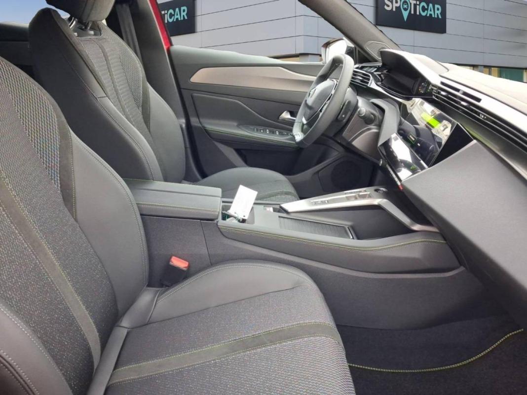 Peugeot 308 5P GT Hybrid MHEV 145 e-DCS6