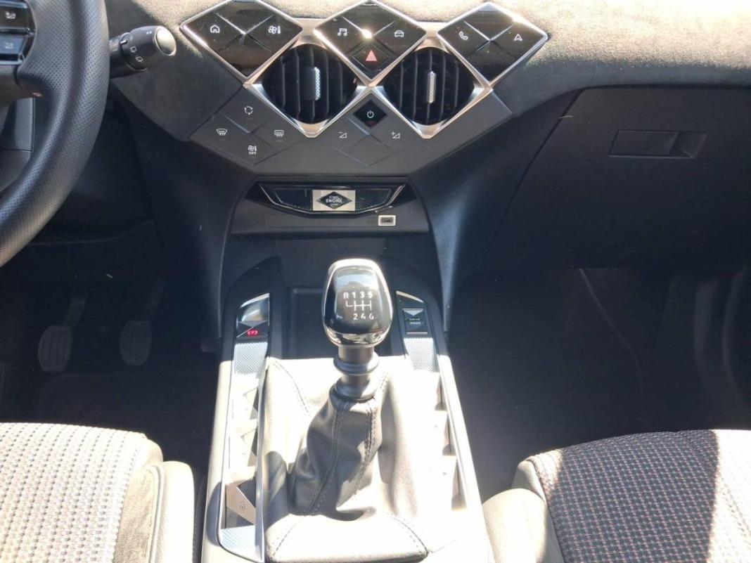 DS Ds 3 PureTech 74kW (100CV) Performance Line