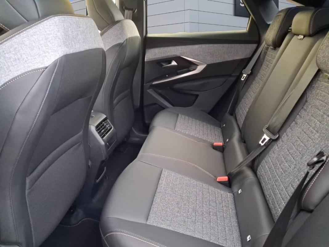 Peugeot 3008 Hybrid 1.2 107KW  eDCS6 Allure