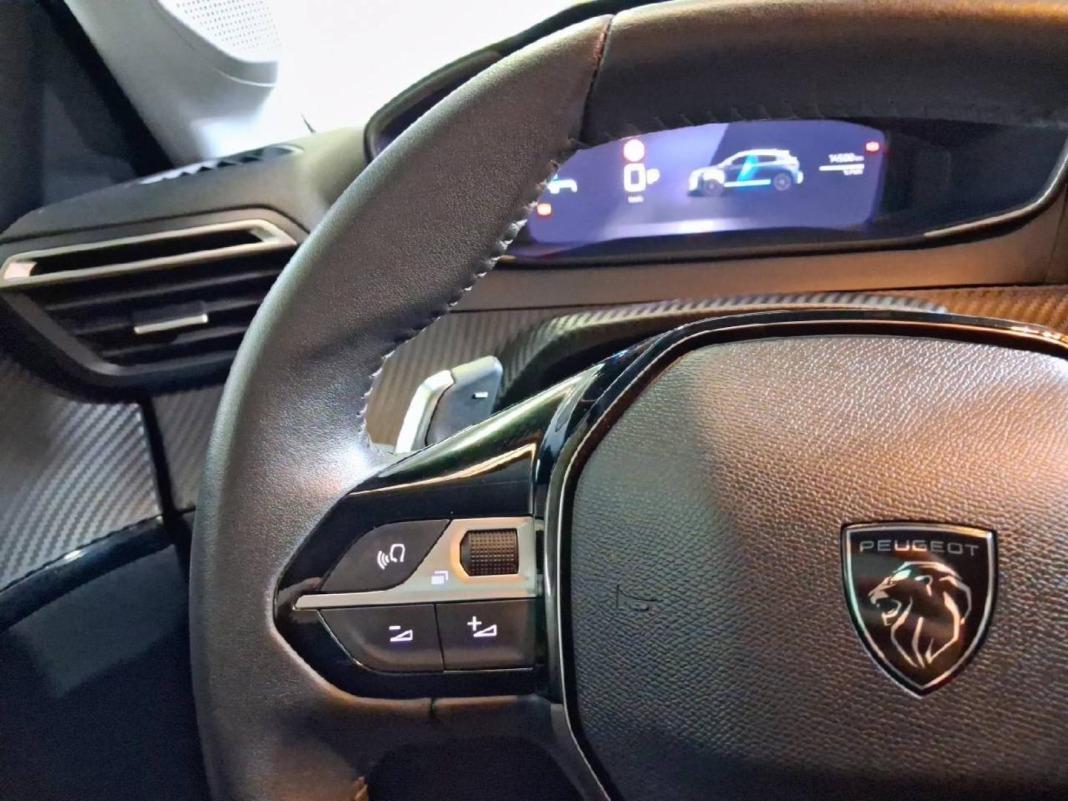 Peugeot 208 Allure HYBRID 110 eDCS6