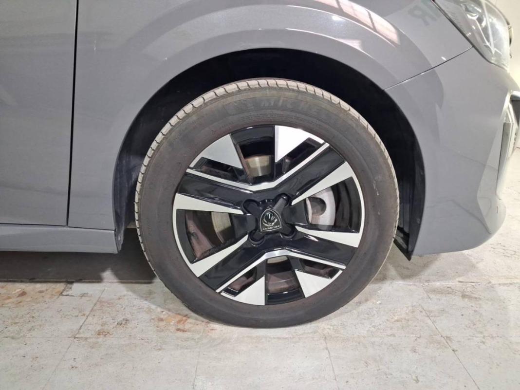 Peugeot 208 Allure HYBRID 110 eDCS6