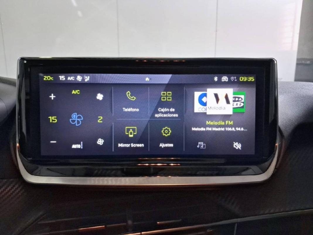 Peugeot 208 Allure HYBRID 110 eDCS6