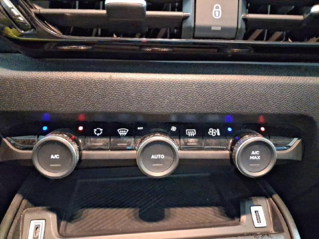 Citroen C4 PureTech 130 S&S 6v Feel
