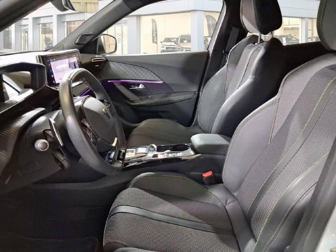 Peugeot 2008 N2008 GT Hybrid 136 eDCS6