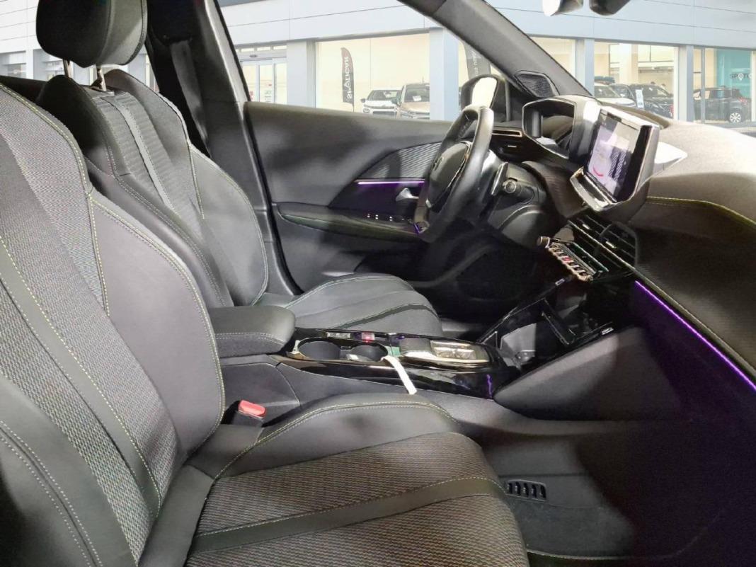Peugeot 2008 N2008 GT Hybrid 136 eDCS6