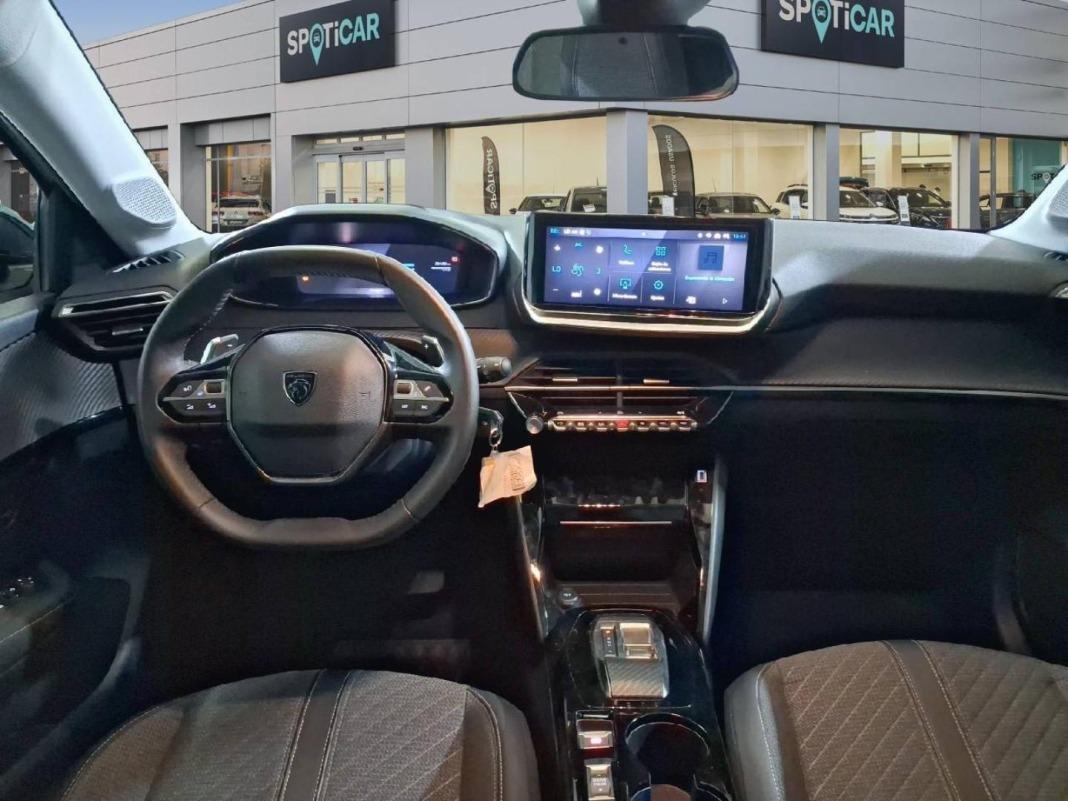 Peugeot 208 Allure HYBRID 110 eDCS6