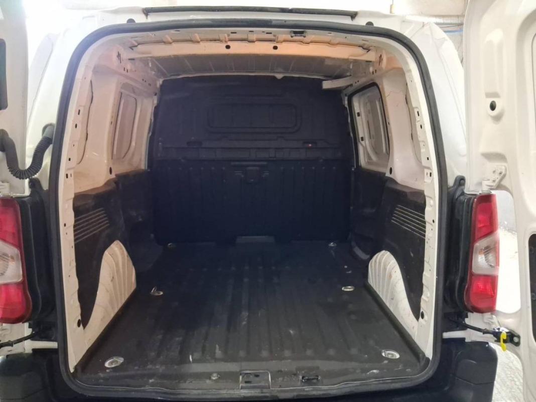 Peugeot Partner Premium Standard 600kg BlueHDi 73kW
