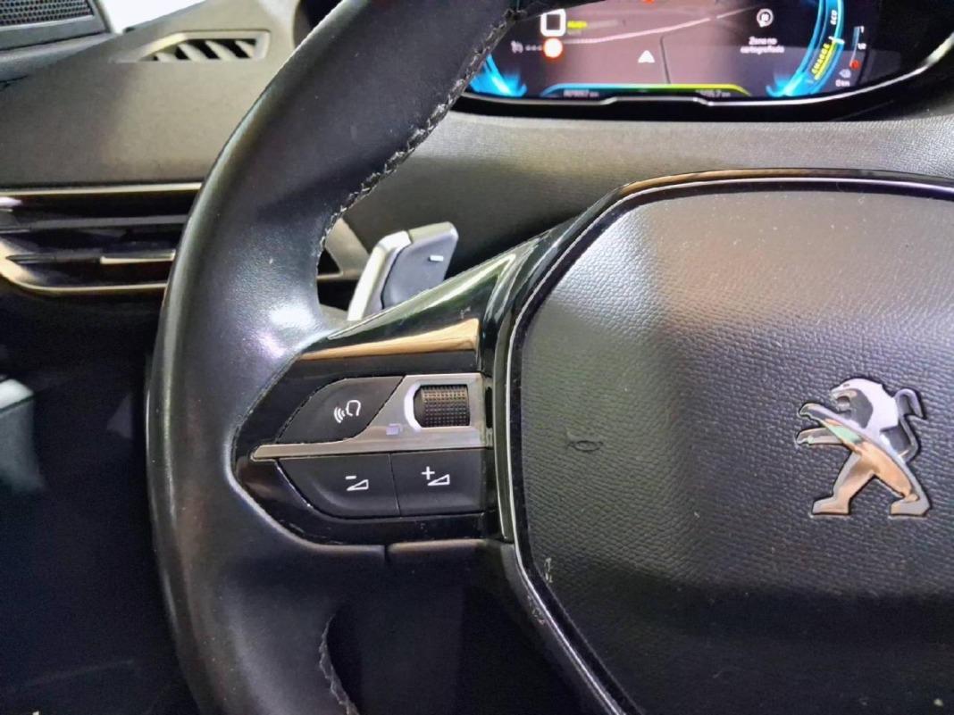 Peugeot 3008 Hybrid 225 e-EAT8 Allure