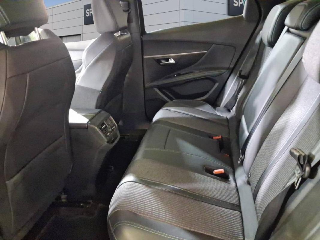 Peugeot 3008 Hybrid 225 e-EAT8 Allure
