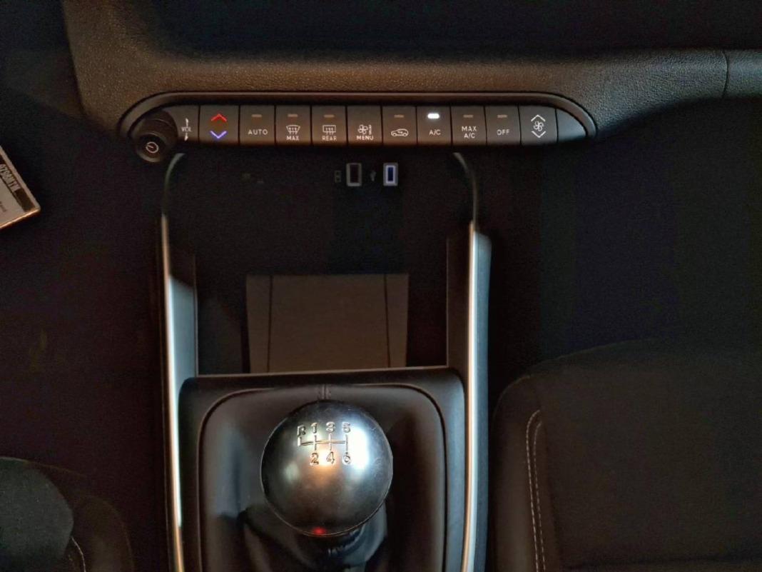 Jeep Avenger 1.2 G 74kW (100CV) Altitude