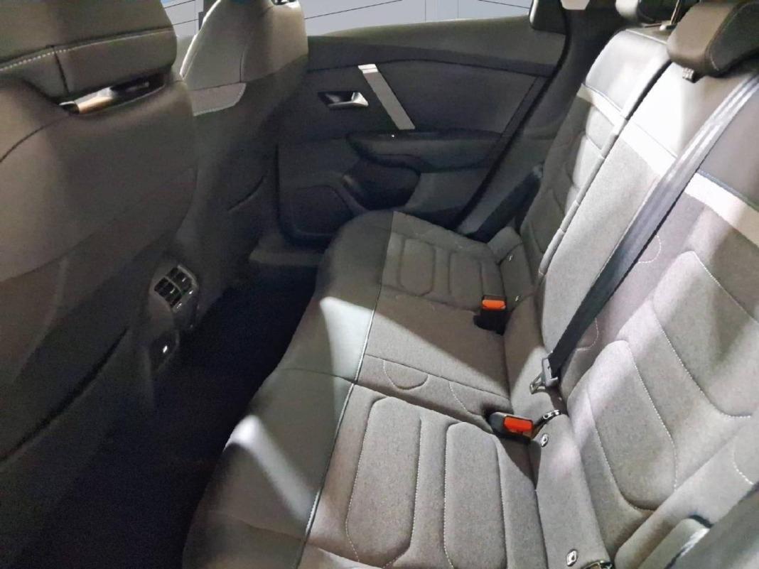 Citroen C4 Hybrid 136 e-DCS6 Plus