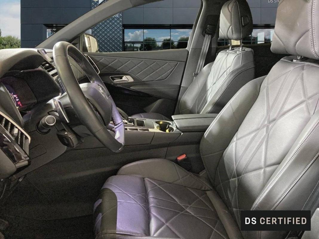 DS 7 E-TENSE 225 RIVOLI