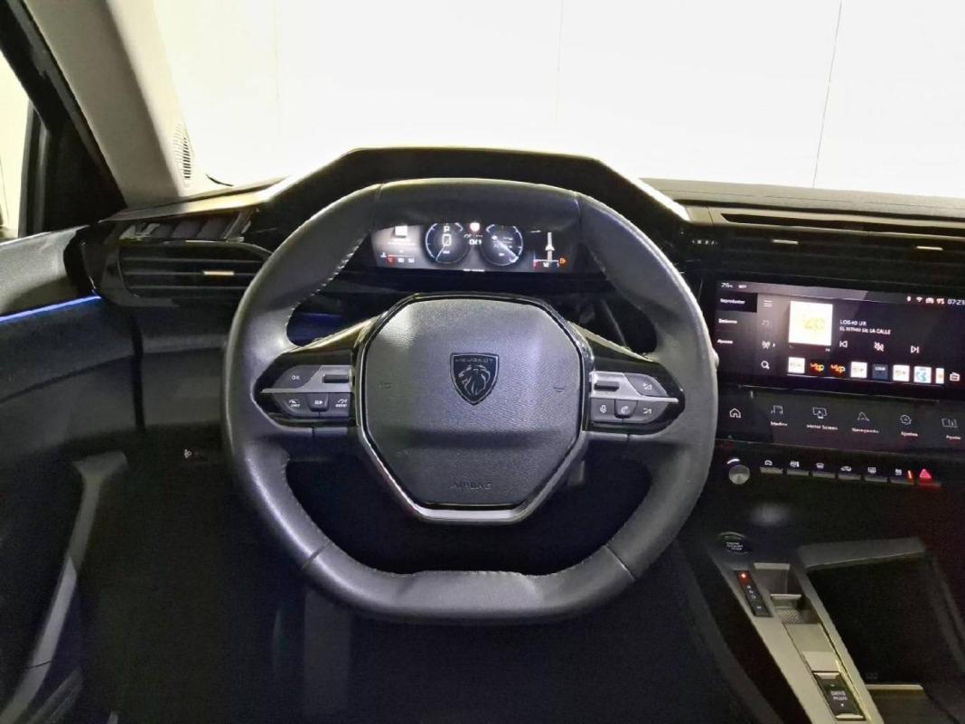 Peugeot 408 408 Allure Puretech 130 EAT8