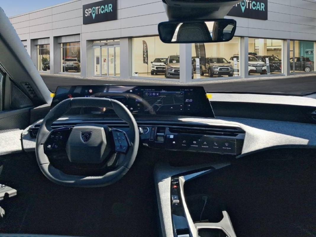 Peugeot 5008 Plug-in Hybrid 1.6 143KW Allure e-DCS7