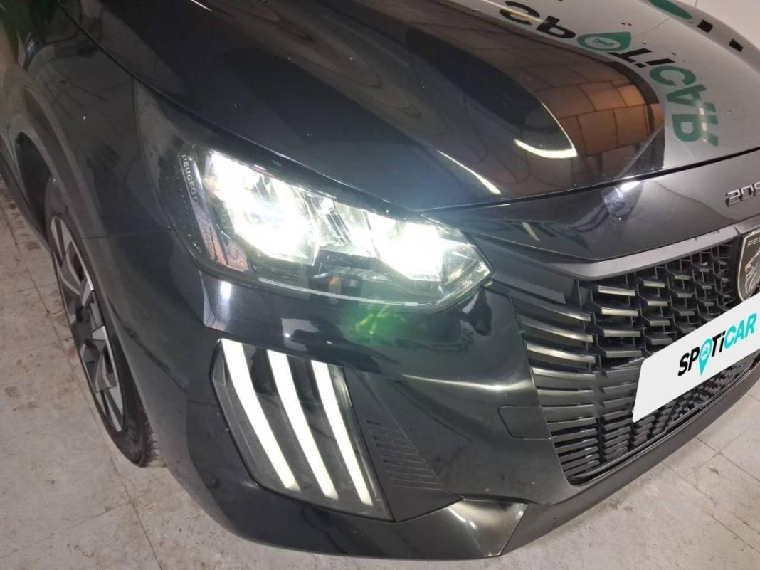 Peugeot 208 Style HYBRID 110 eDCS6