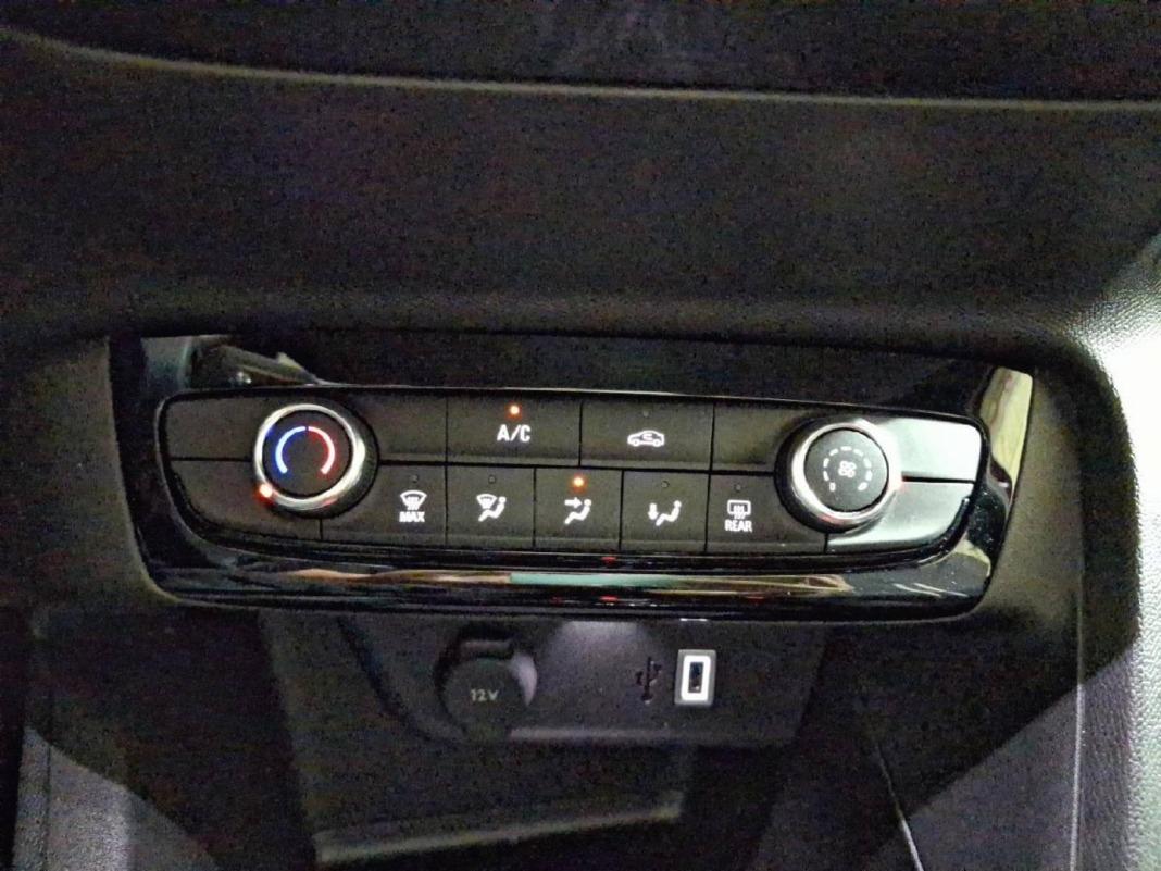 Opel Corsa 1.2T XHLHybrid 81kW GS eDCT
