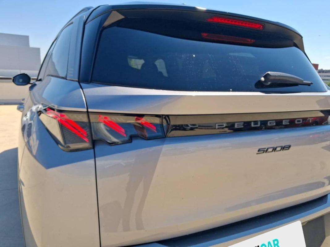 Peugeot 5008 Hybrid 1.2 107KW GT eDCS6