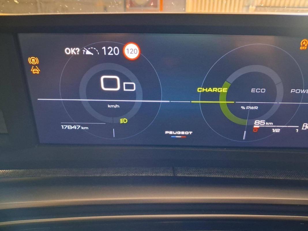Peugeot 3008 Hybrid 1.2 100KW Allure eDCS6