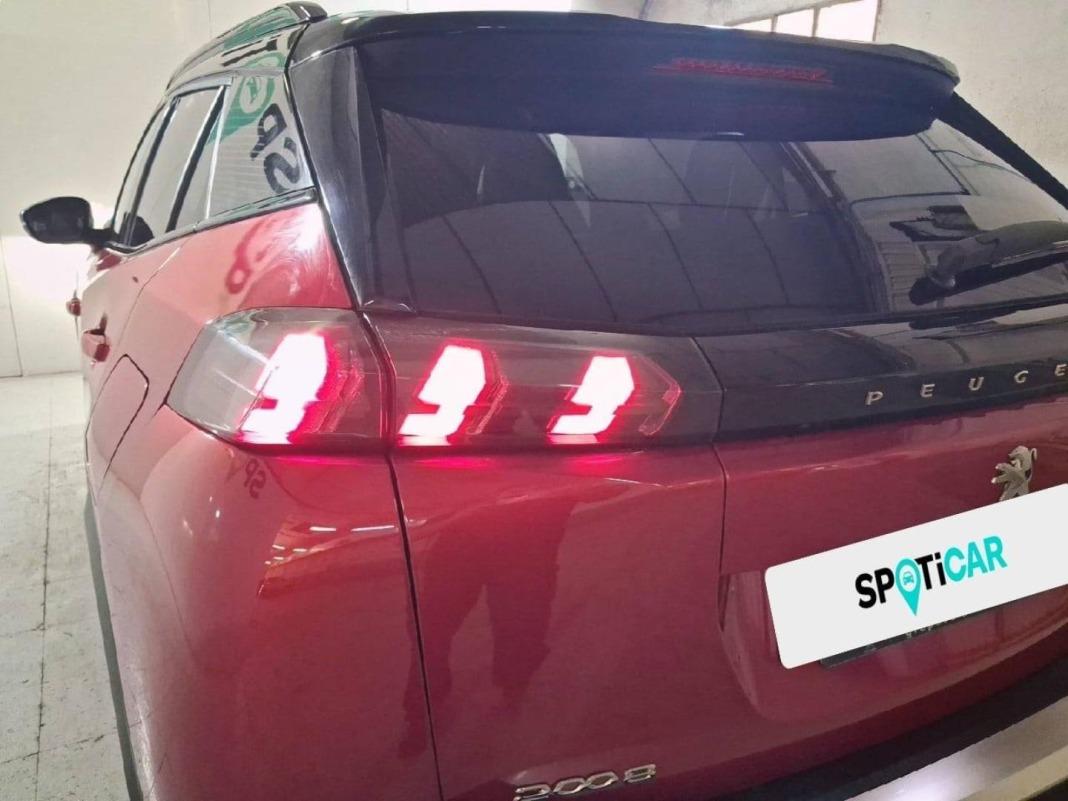 Peugeot 2008 GT Puretech 130 S&S BVM6