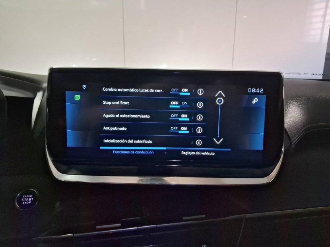 Peugeot 2008 GT Puretech 130 S&S BVM6