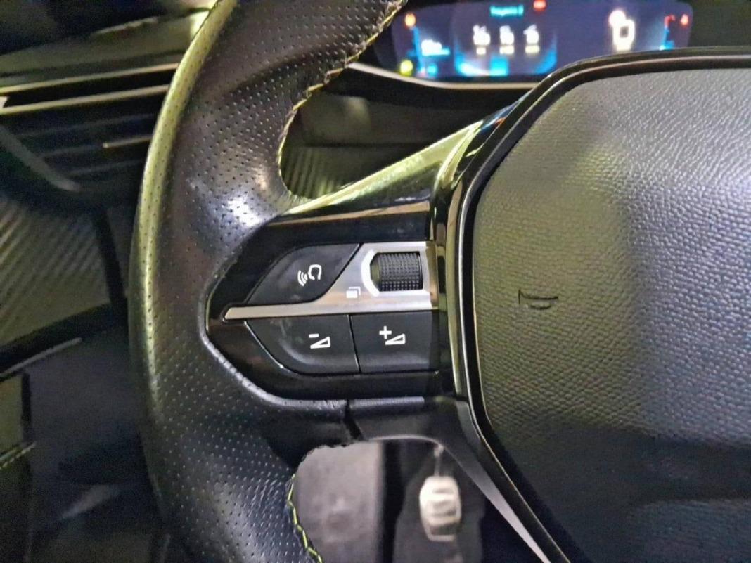 Peugeot 2008 GT Puretech 130 S&S BVM6