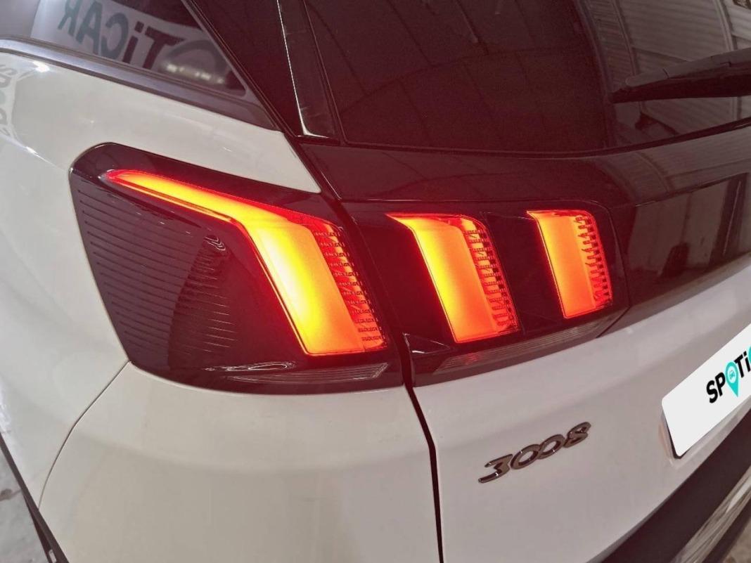 Peugeot 3008 1.2 PURETECH 96KW (130CV) ALLURE EAT8