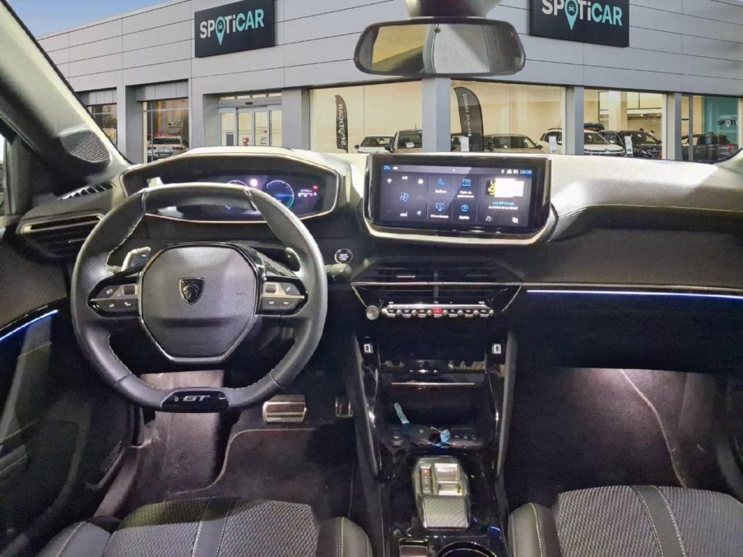 Peugeot 208 GT HYBRID 136 eDCS6