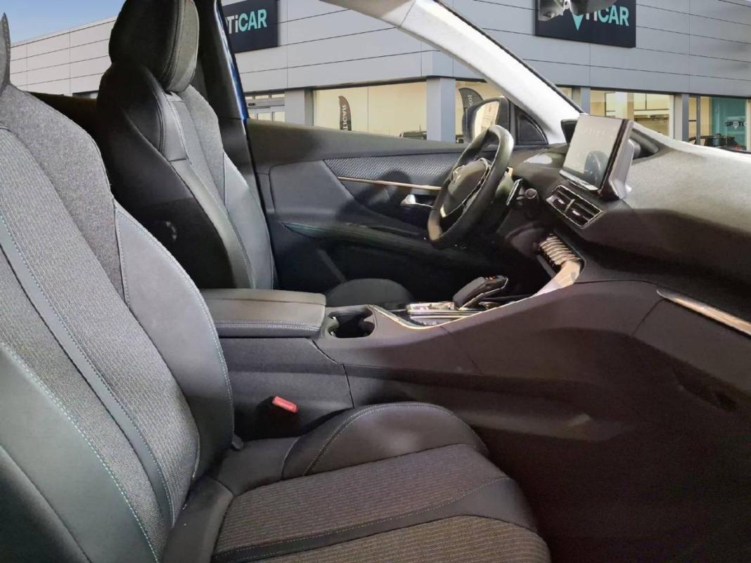 Peugeot 3008 Hybrid 225 e-EAT8 Allure