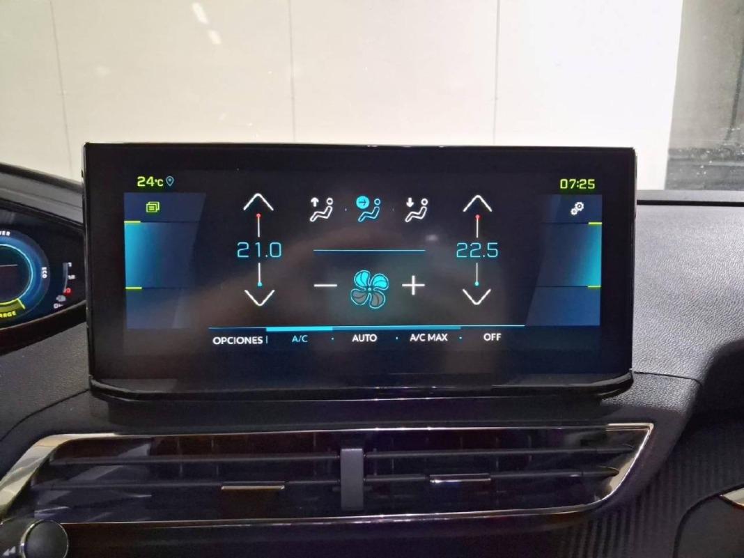 Peugeot 3008 Hybrid 225 e-EAT8 Allure