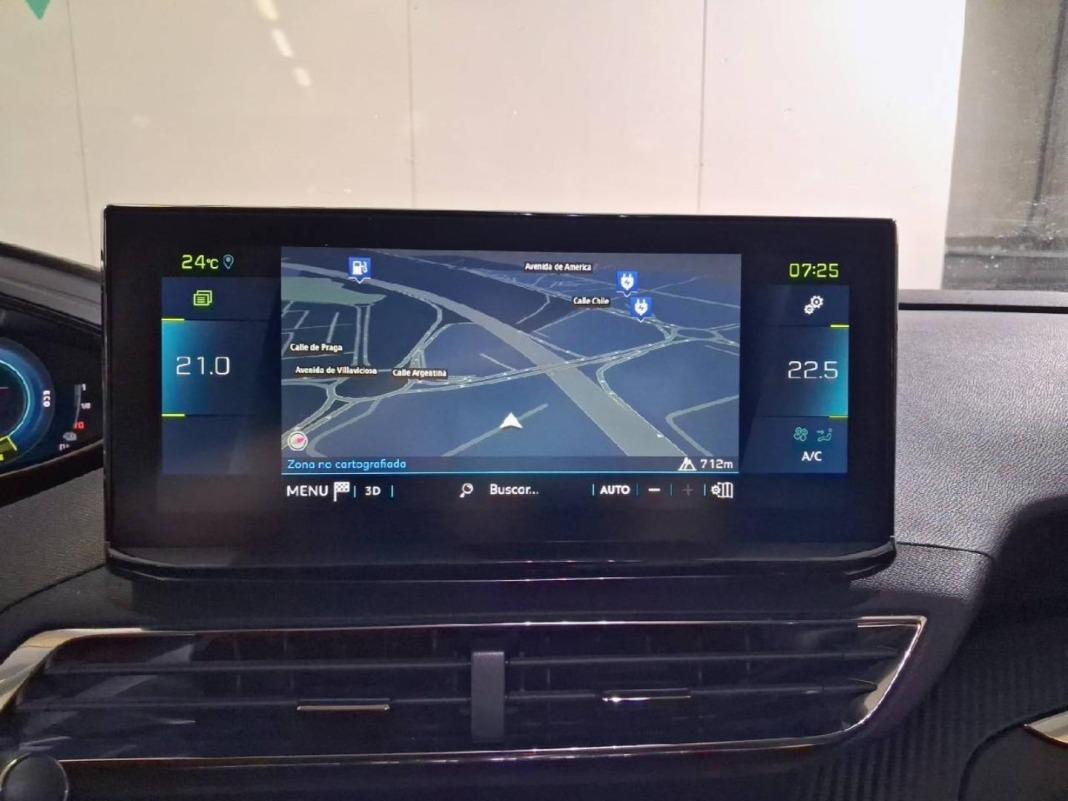 Peugeot 3008 Hybrid 225 e-EAT8 Allure