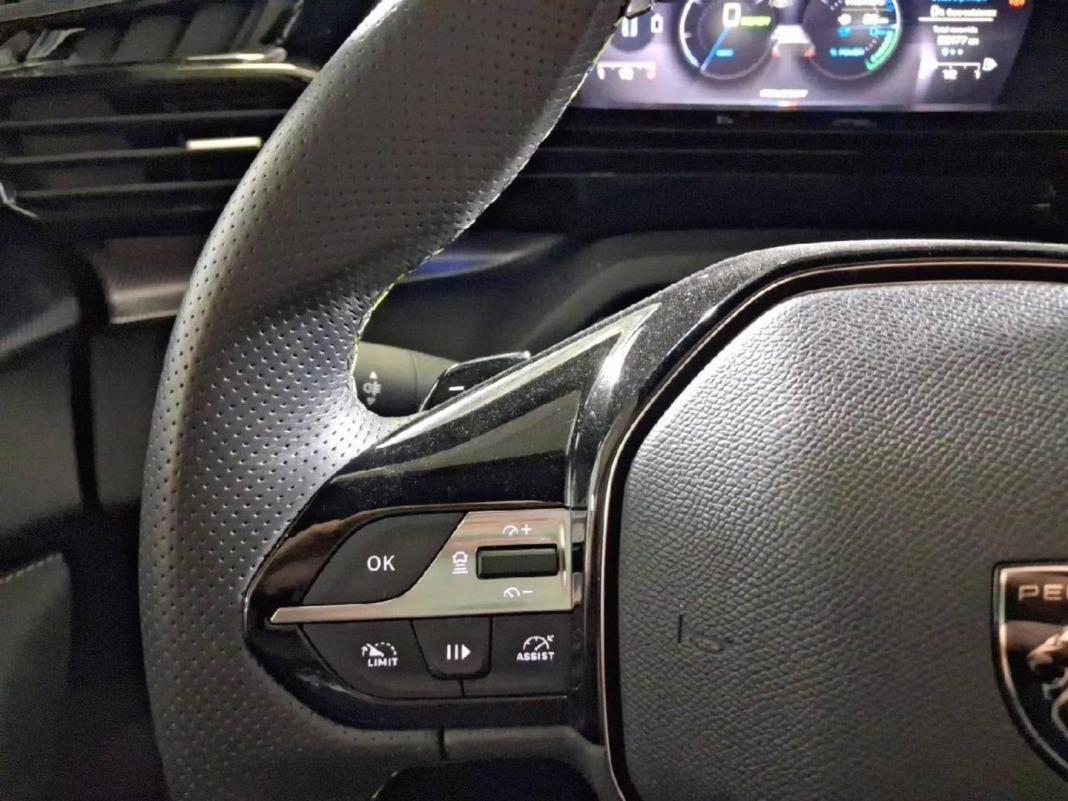 Peugeot 308 5P GT Hybrid 180 eEAT8