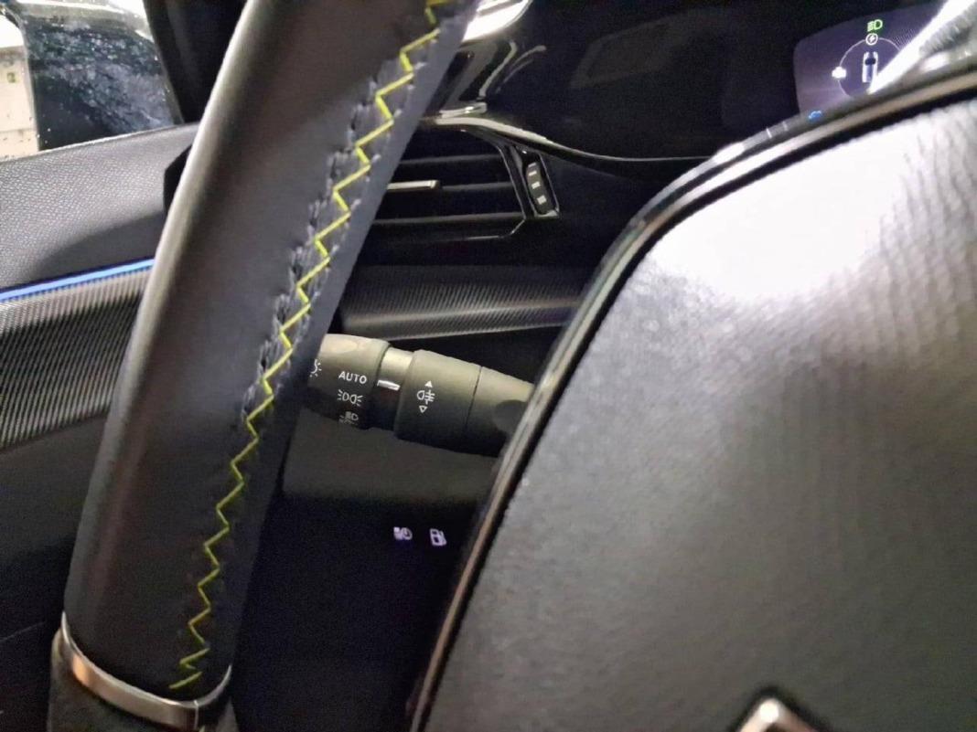 Peugeot 308 5P GT Hybrid 180 eEAT8