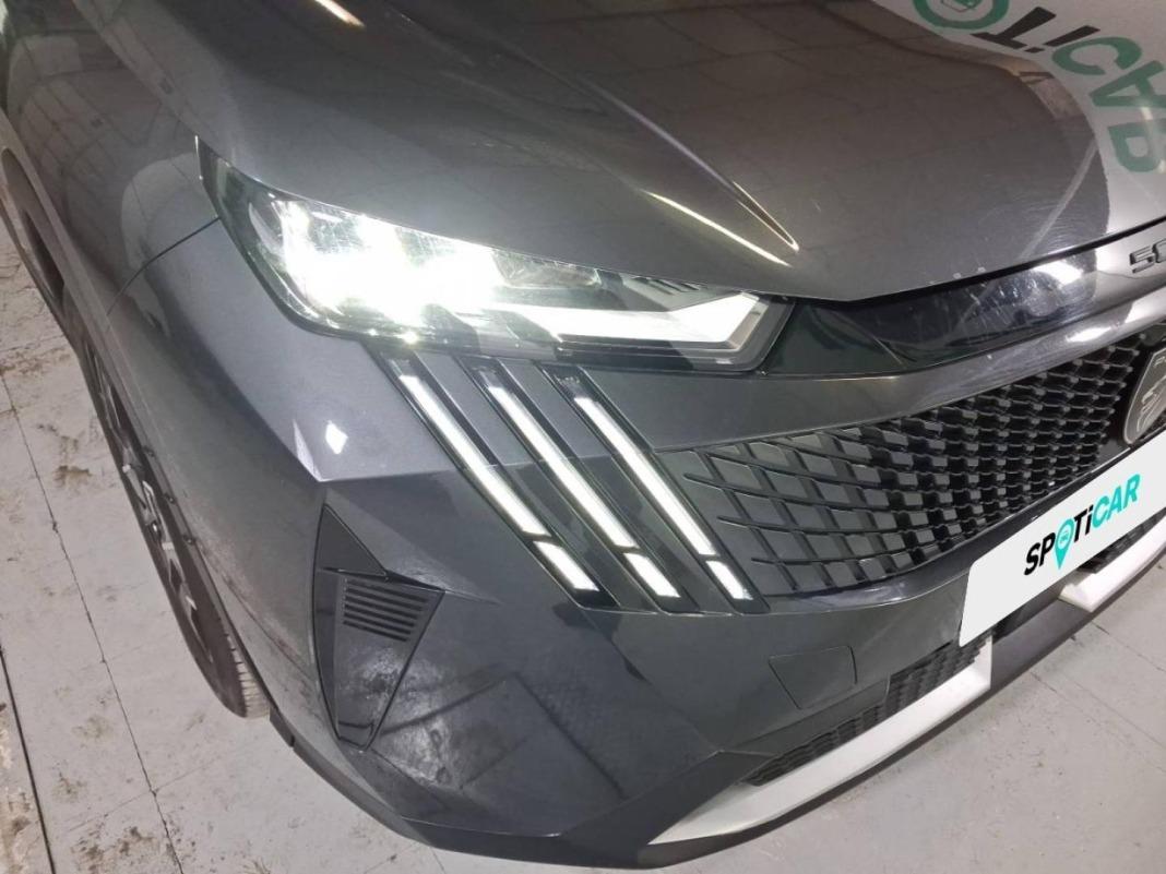 Peugeot 5008 Hybrid 1.2 107KW Allure eDCS6