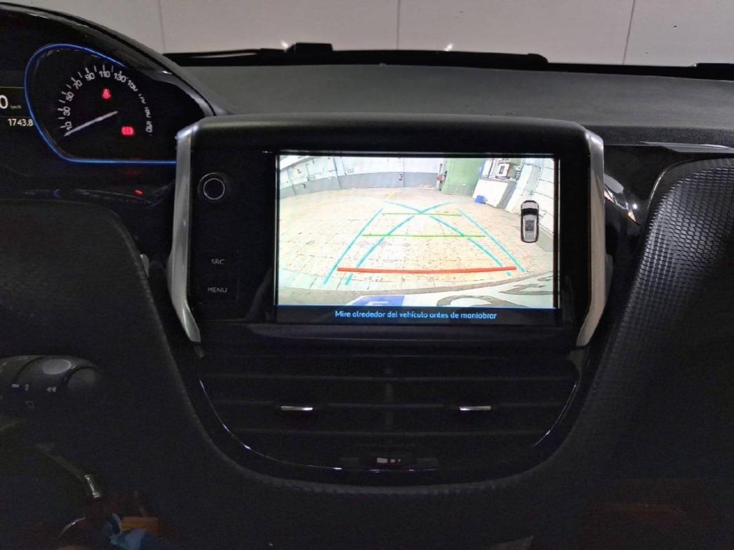 Peugeot 2008 Allure BlueHDi 73KW (100CV)