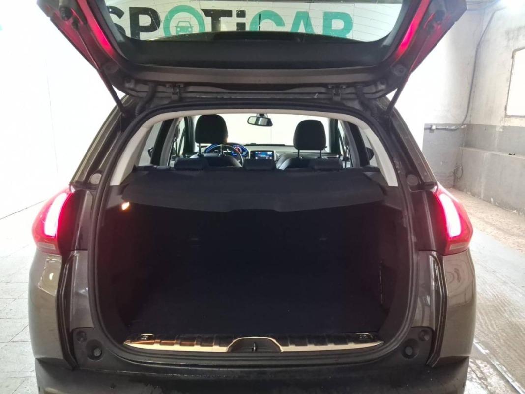Peugeot 2008 Allure BlueHDi 73KW (100CV)