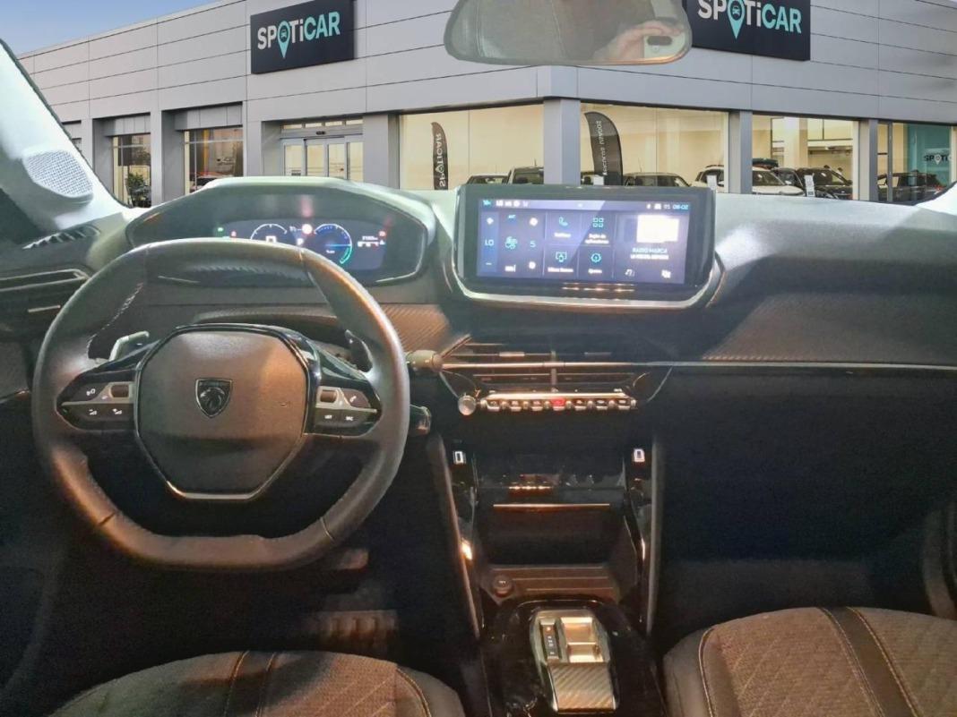 Peugeot 208 Allure HYBRID 100 eDCS6
