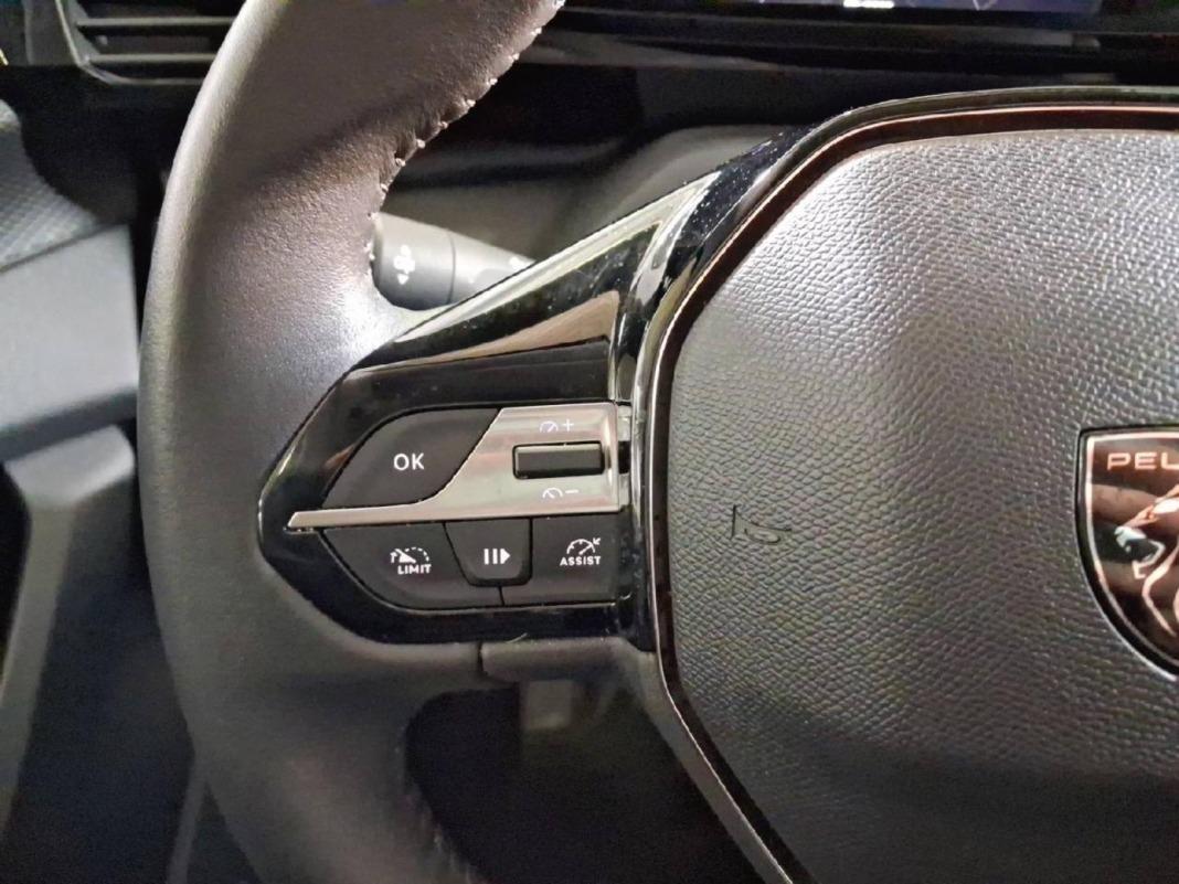 Peugeot 308 5P Active Pack BlueHDi 130 S&S MAN