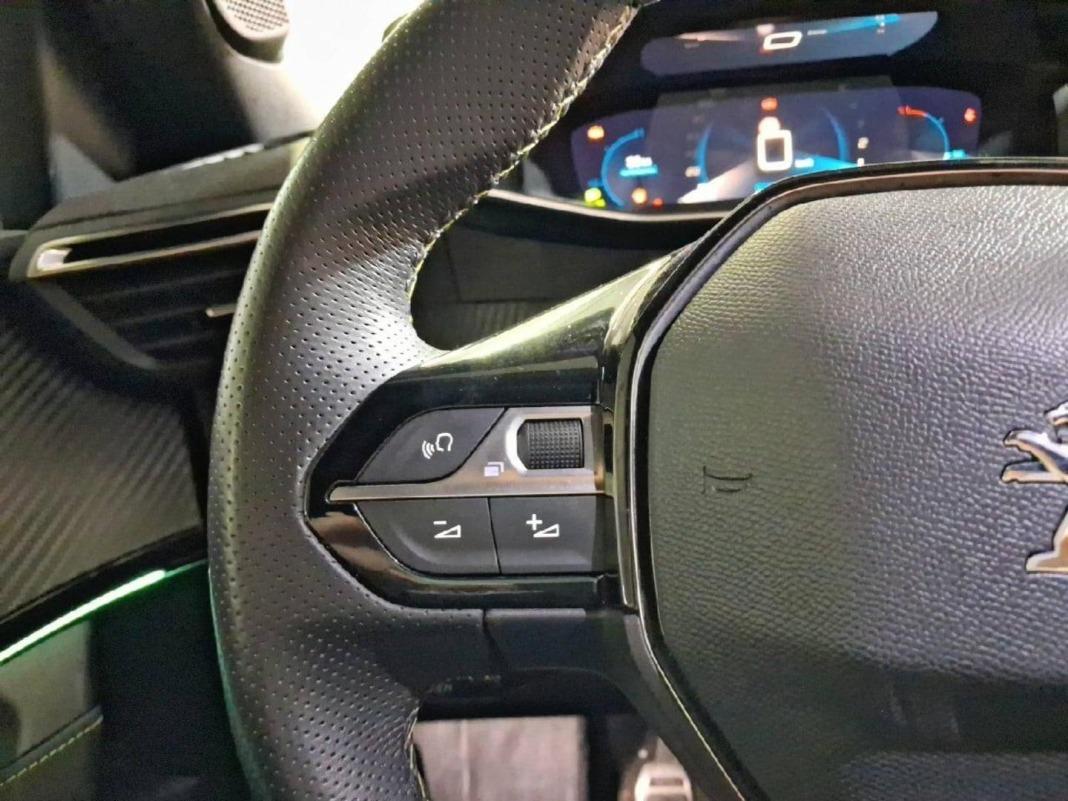 Peugeot 2008 GT Puretech 130 S&S BVM6