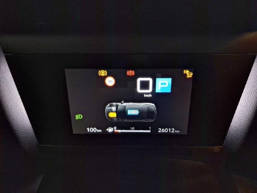 Citroen C4 Hybrid 136 e-DCS6 Plus
