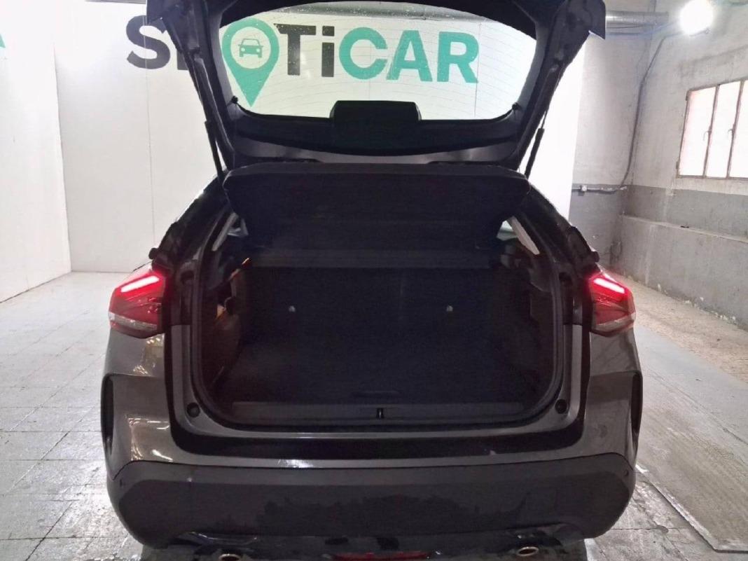 Citroen C4 Hybrid 136 e-DCS6 Plus