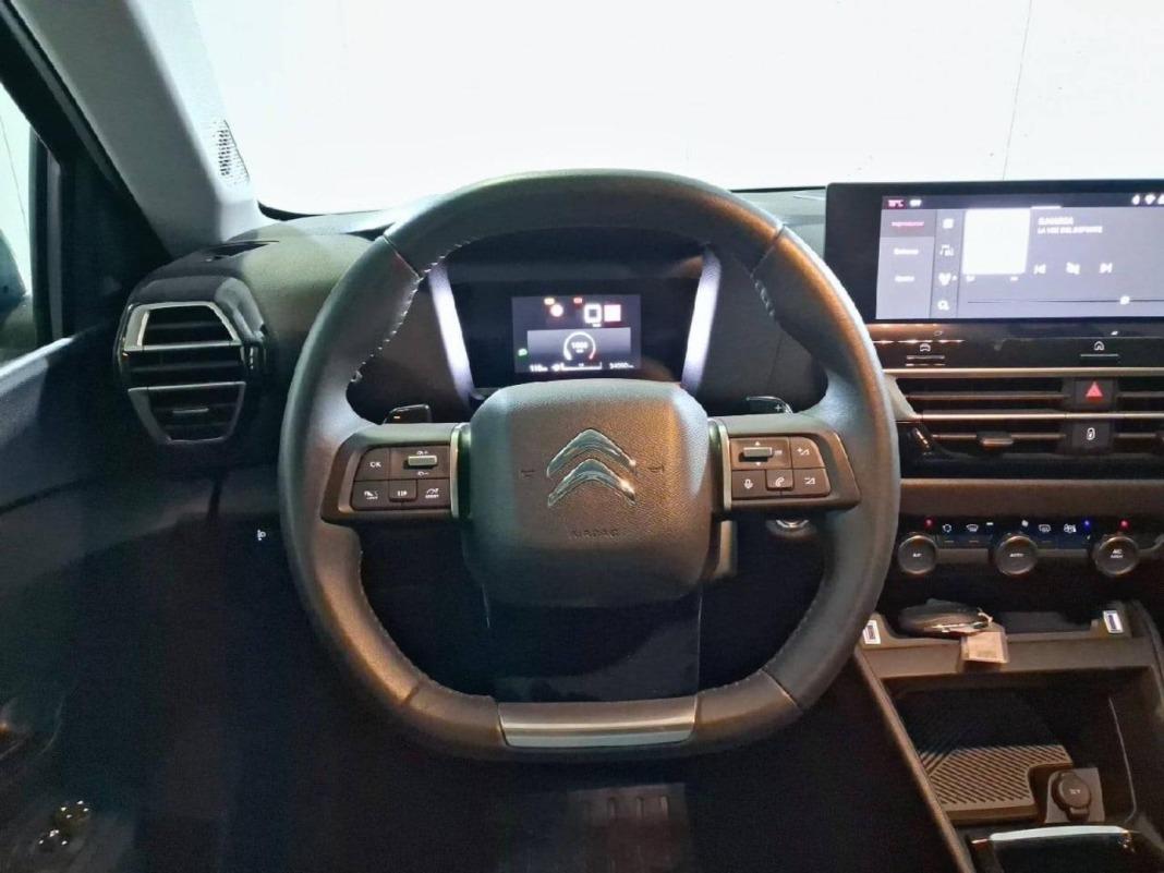 Citroen C4 Hybrid 136 e-DCS6 Plus