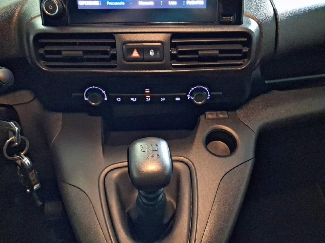 Peugeot Partner Standard 600kg BlueHDi 73kW