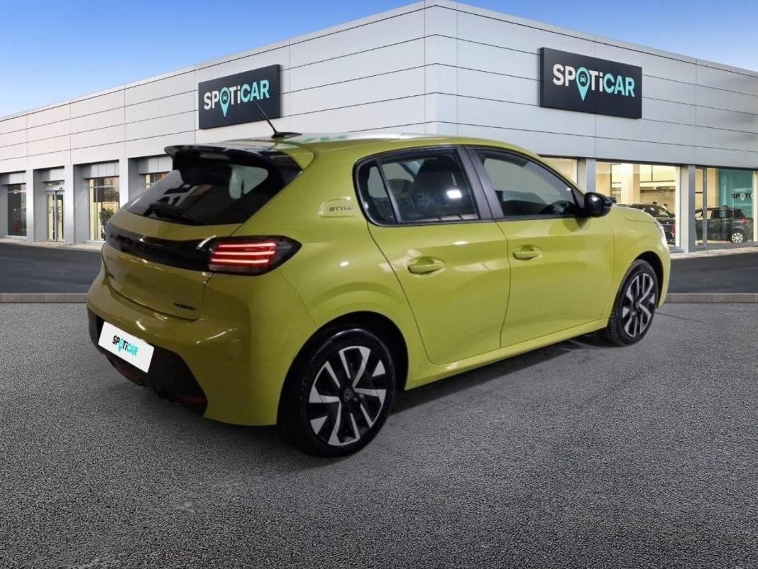 Peugeot 208 Style HYBRID 110 eDCS6