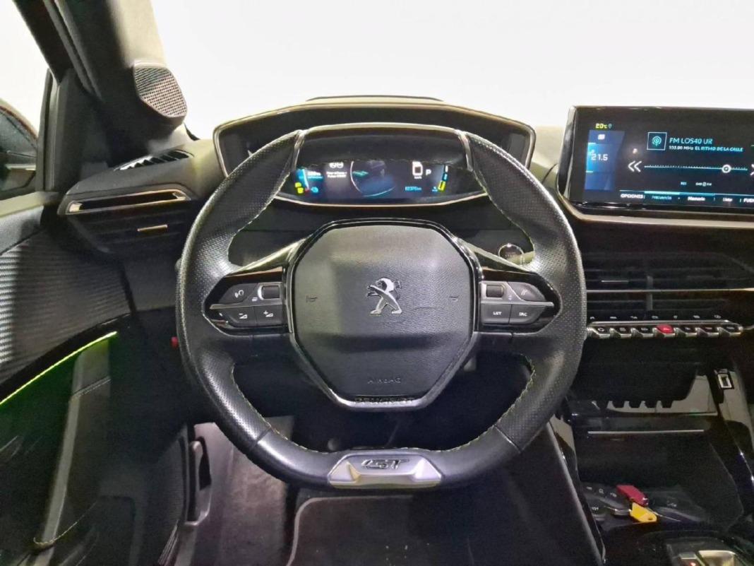 Peugeot E-208 Eléctrico GT