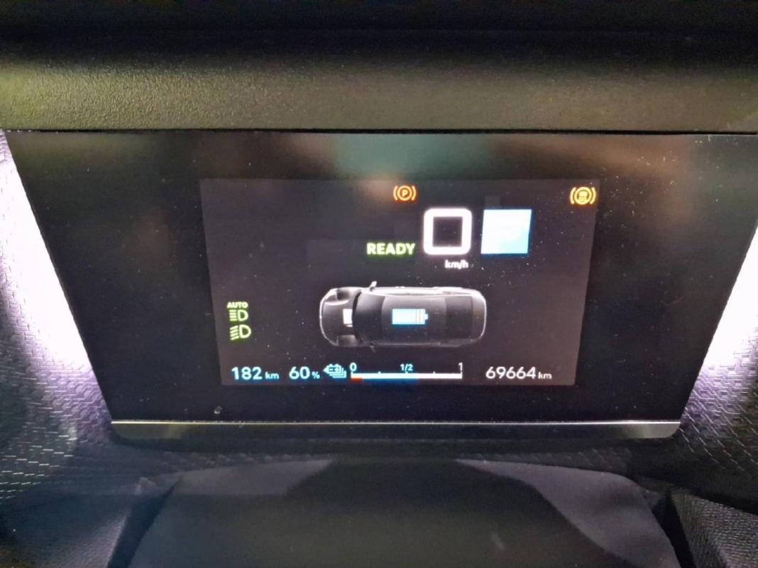 Citroen ëc4 X ëC4 X eléctrico 100kW 50KWh Shine