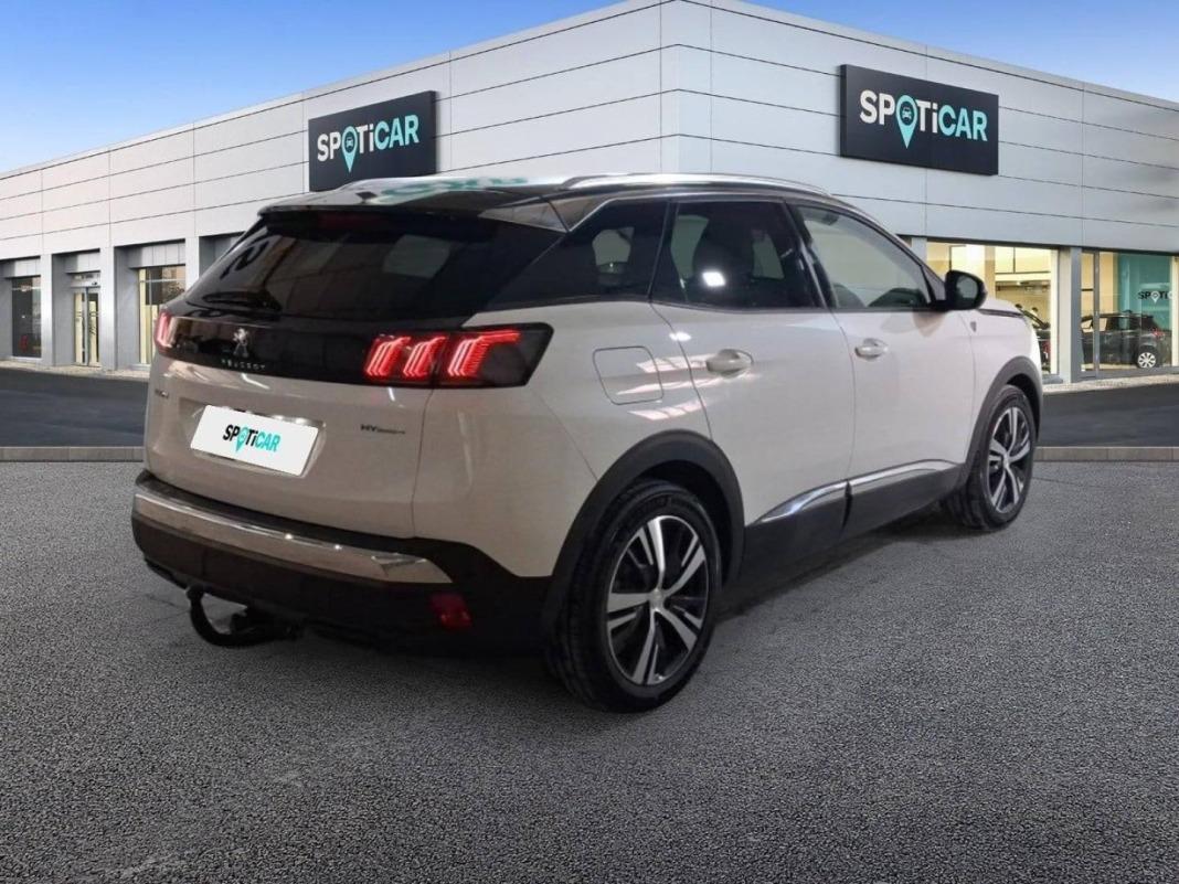 Peugeot 3008 Hybrid 300 e-EAT8 Roadtrip