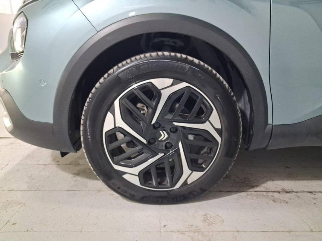 Citroen C4 PureTech 130 S&S 6v Shine