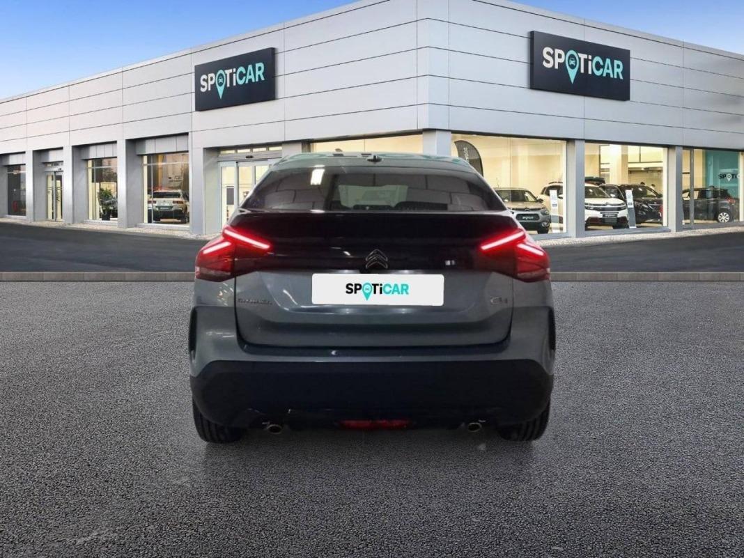 Citroen C4 PureTech 130 S&S 6v Shine