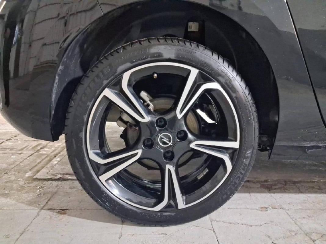 Opel Corsa 1.2T XHLHybrid 81kW GS eDCT