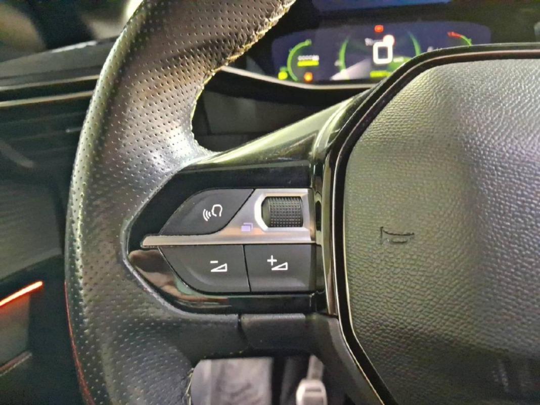 Peugeot 208 PureTech 73kW (100CV) GT